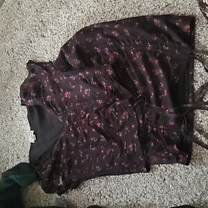 A set, shirt and skirt